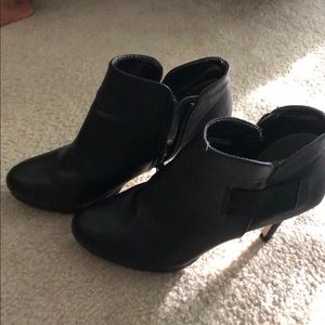Low cut high heal boots